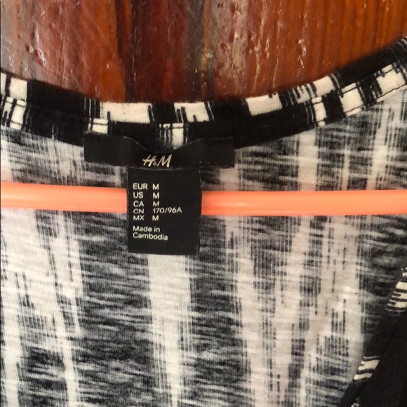 H&M maxi dress - Picture 2 of 4